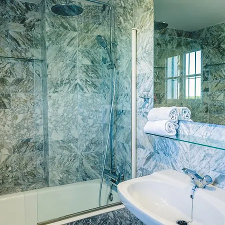 Residencial Zahara Novo Sancti Petri Holiday home *