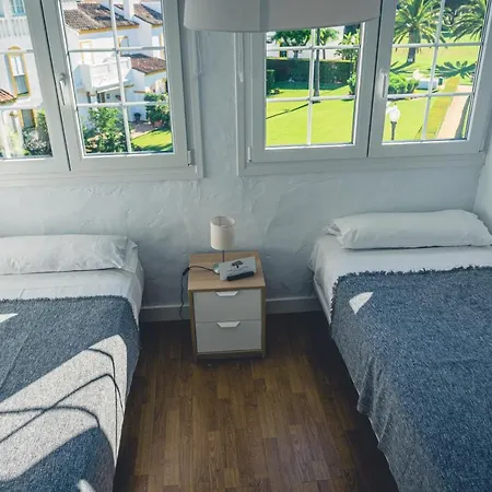 Residencial Zahara Novo Sancti Petri Holiday home *
